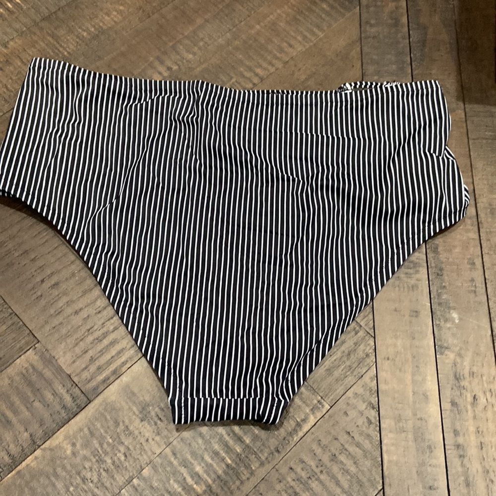 Bikini bottoms - Picture 4 of 4